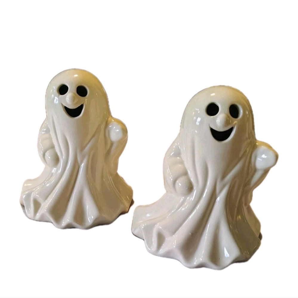 VTG COLLECTIBLE GHOSTS SET OF 2